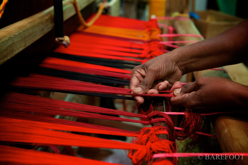 Local worker making handloom products for Barefoot Ceylon, Sri Lanka | Photo Credit: Barefoot Ceylon